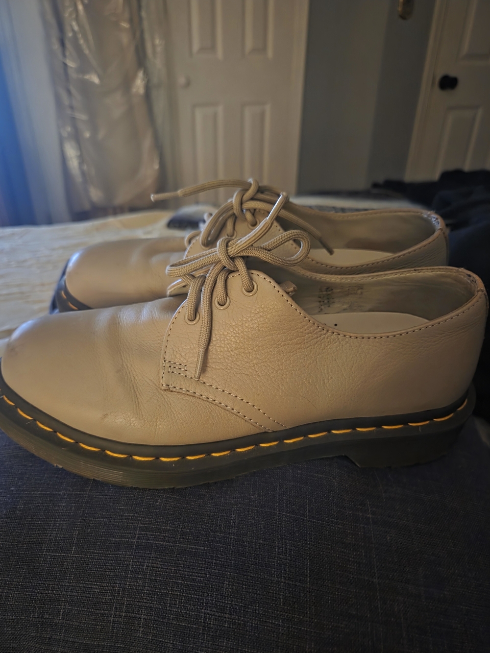 Dr. Martens Gray  Leather Black Hill With Yellow Stitching 8